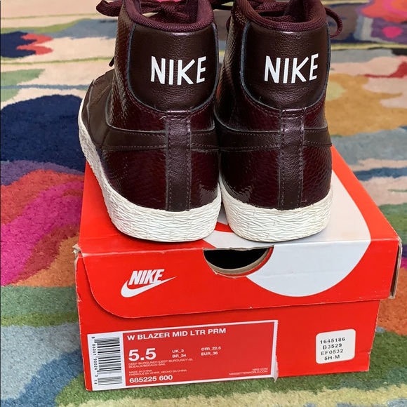 Limited Edition Nike for JCrew burgundy high tops - Picture 4 of 5